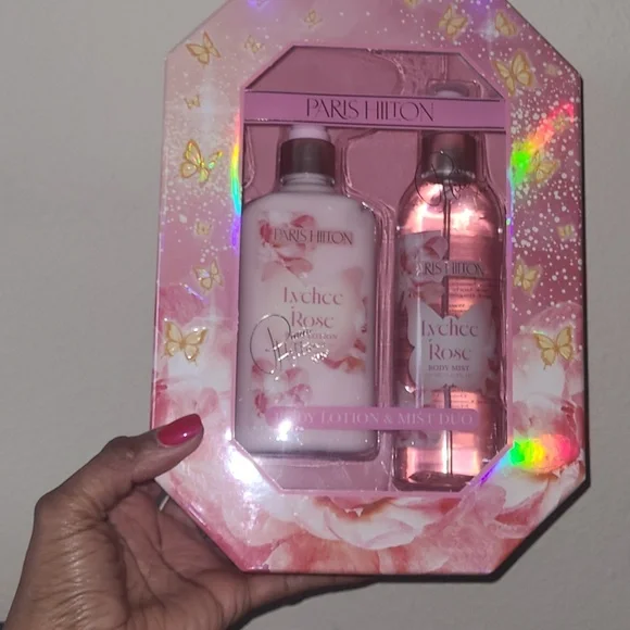 Paris Hilton Lychee Rose Body Lotion & Mist Gift Set - Pink - Picture 5 of 8